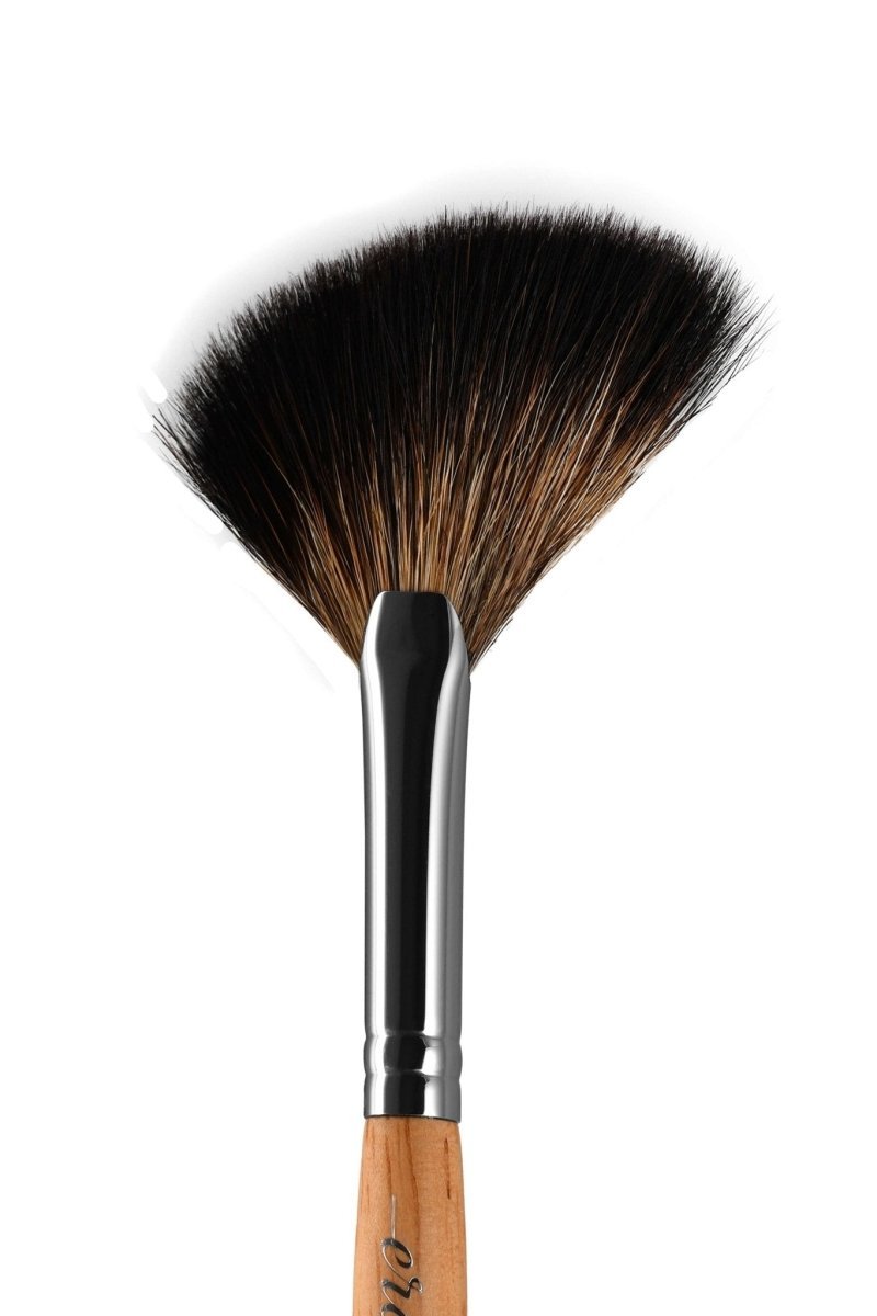 Fan Angled Brush Era Professional Makeup