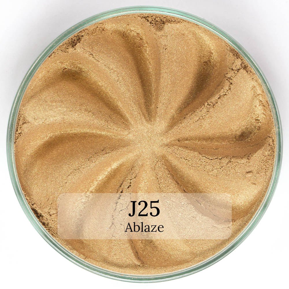 JEWEL EYESHADOW Face Care Era Minerals Ablaze