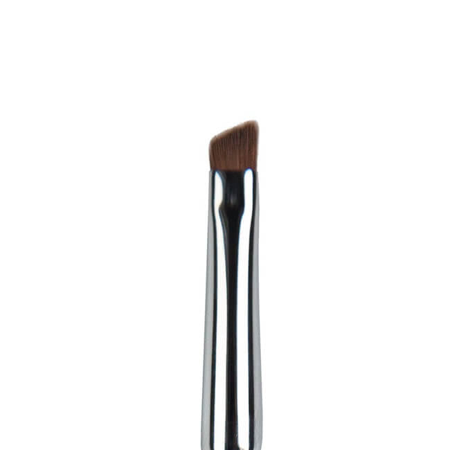 Small Angled Brush Era Professional Makeup