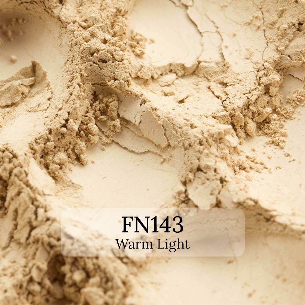 SURREAL FOUNDATION Face Care Era Minerals