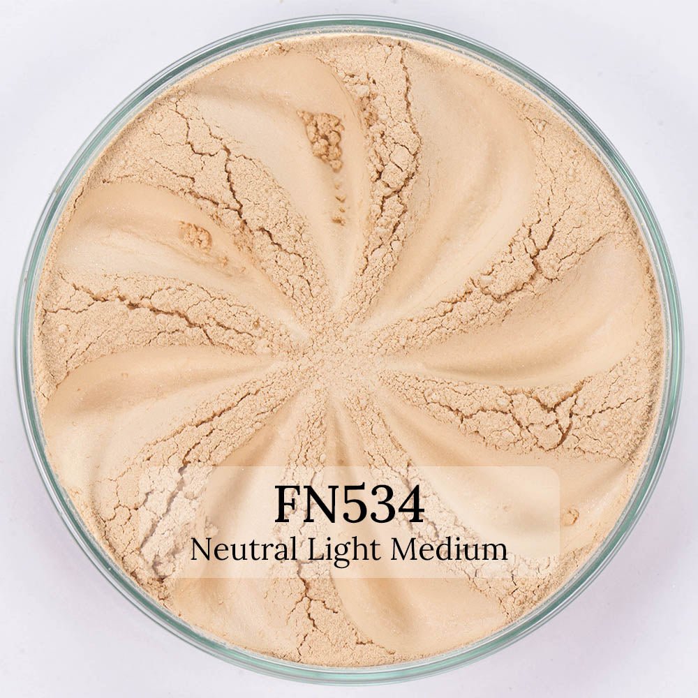VERSATILE FOUNDATION Face Care Era Minerals NEUTRAL LIGHT MEDIUM Full