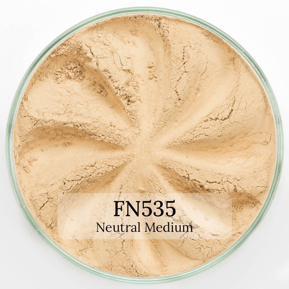 VERSATILE FOUNDATION Face Care Era Minerals NEUTRAL MEDIUM Full